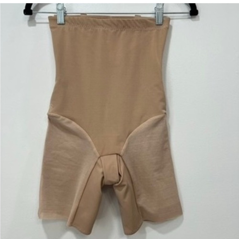 Honeylove Super Power shorts Shapewear in Beige